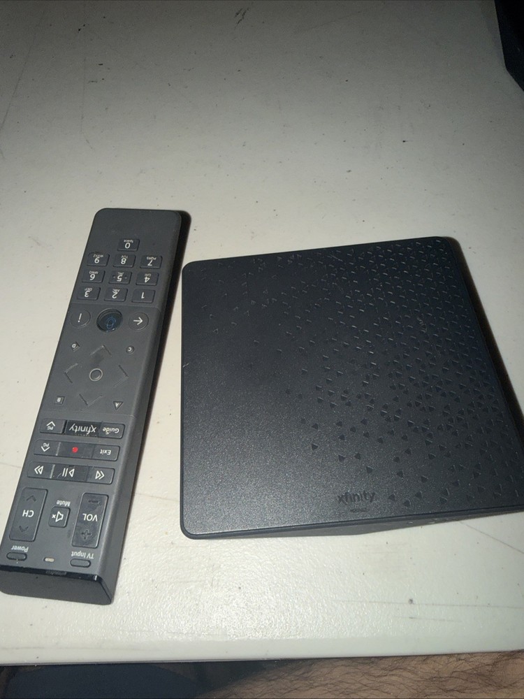 Xfinity Streaming TV Box with Voice Remote Control No Chords