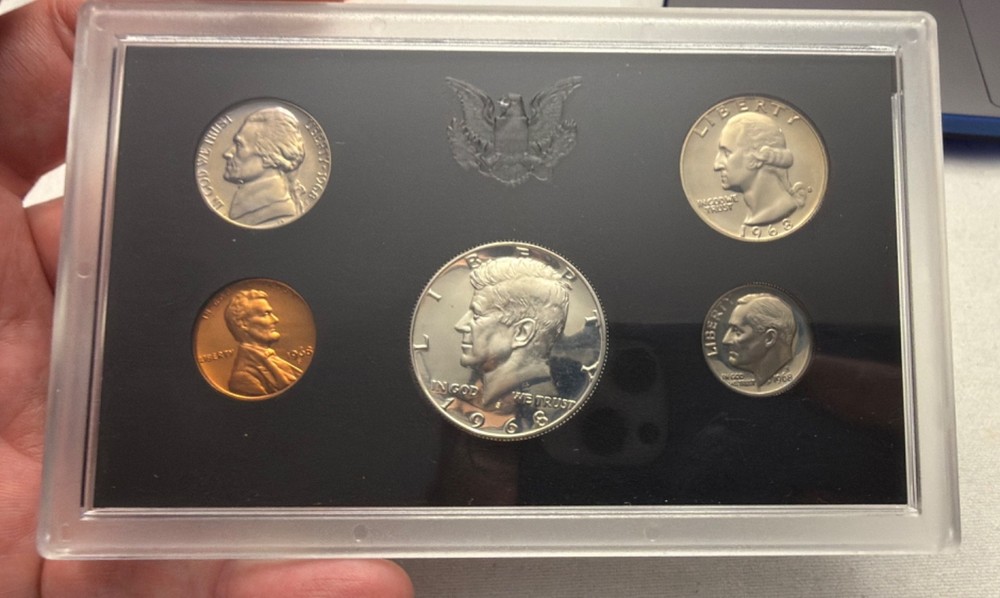 ** 1968 US Mint Proof Set - 40% Silver Kennedy **