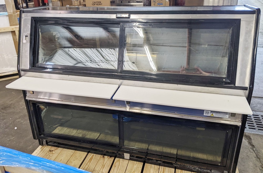 Structural Concepts GCDT656RLB REMOTE COOLED Cold-Over-Cold Fusion Combi Case