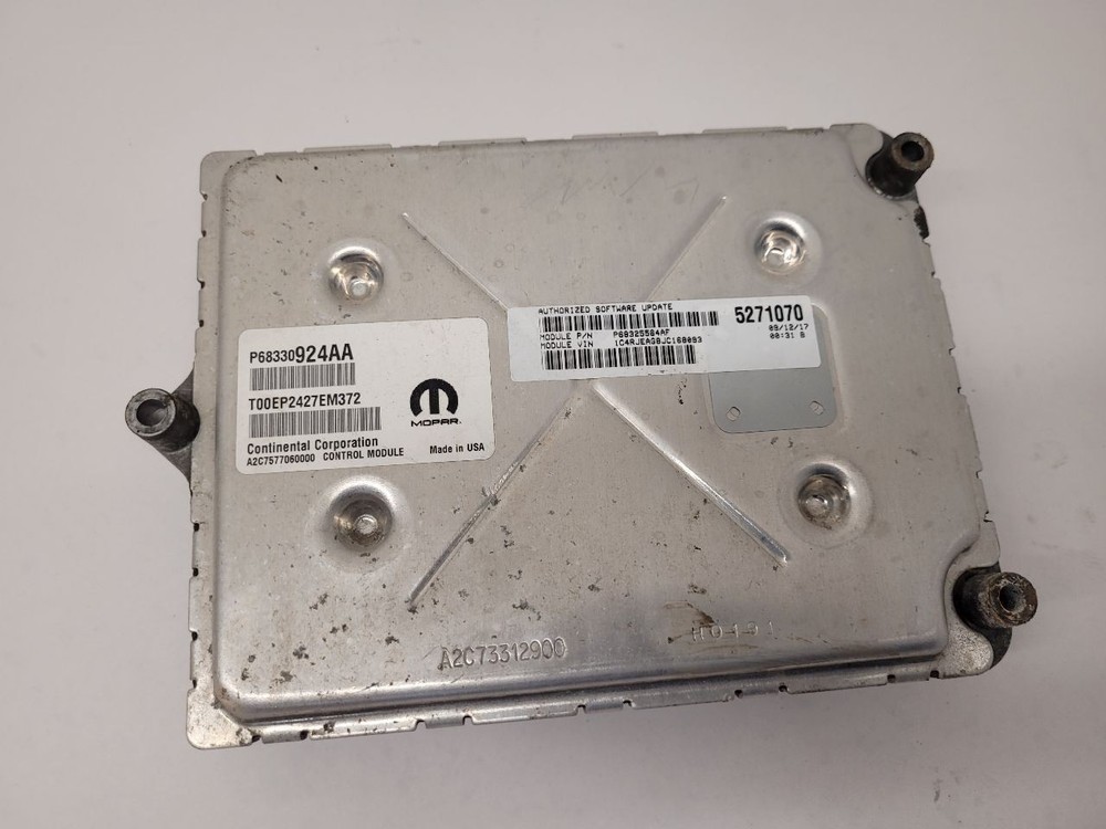 18-19 DODGE DURANGO Engine ECM Electronic Control Module 3.6L 68330924AA