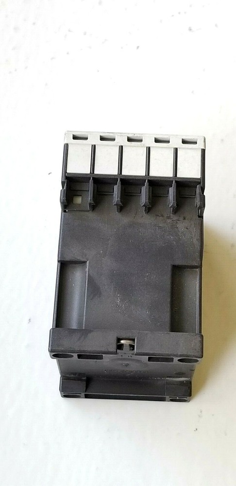 SIEMENS CONTACTOR 3RT1017-2KB42
