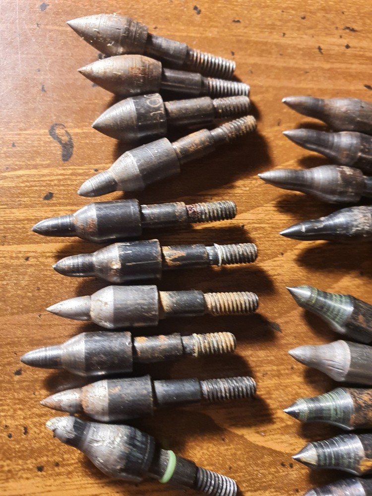 2 Dozen Used Archery 100 Gr. Field Points