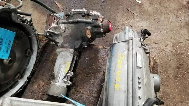 2004-2007 Toyota Highlander Transfer Case Assembly