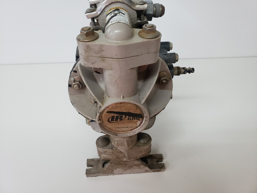 ARO 666053-322 Diaphragm Pump