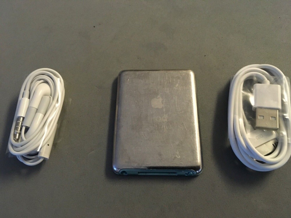 ipod nano 3rd generation 8gb Blue New Battery