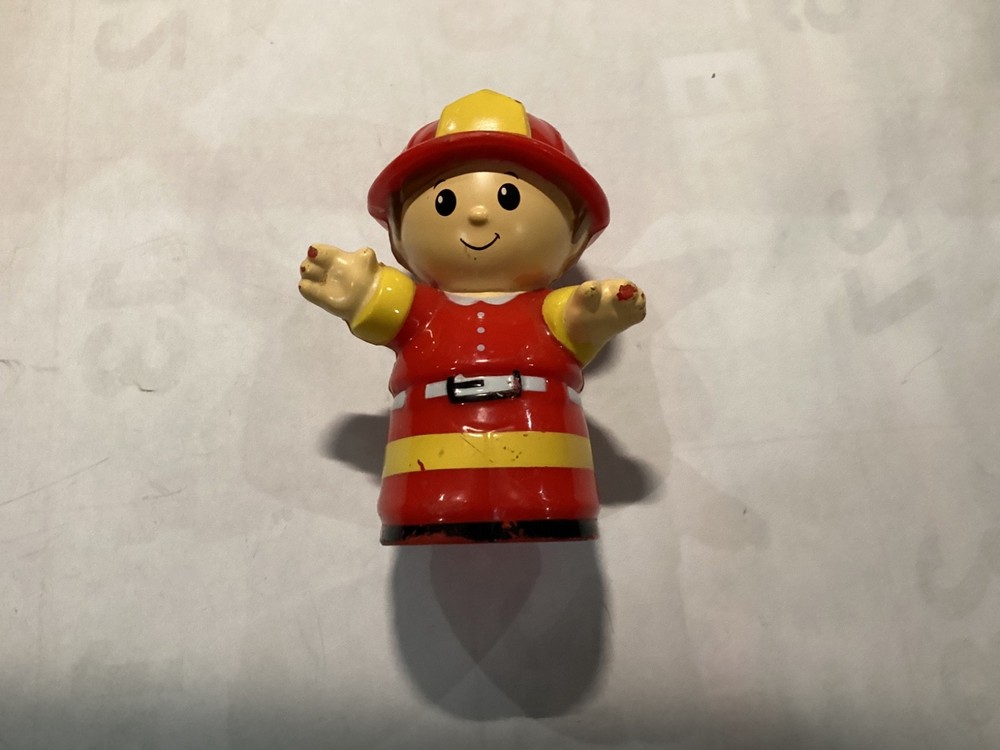 Mega: Mega Bloks - Play N' Go Fire Station - Firefighter Figure