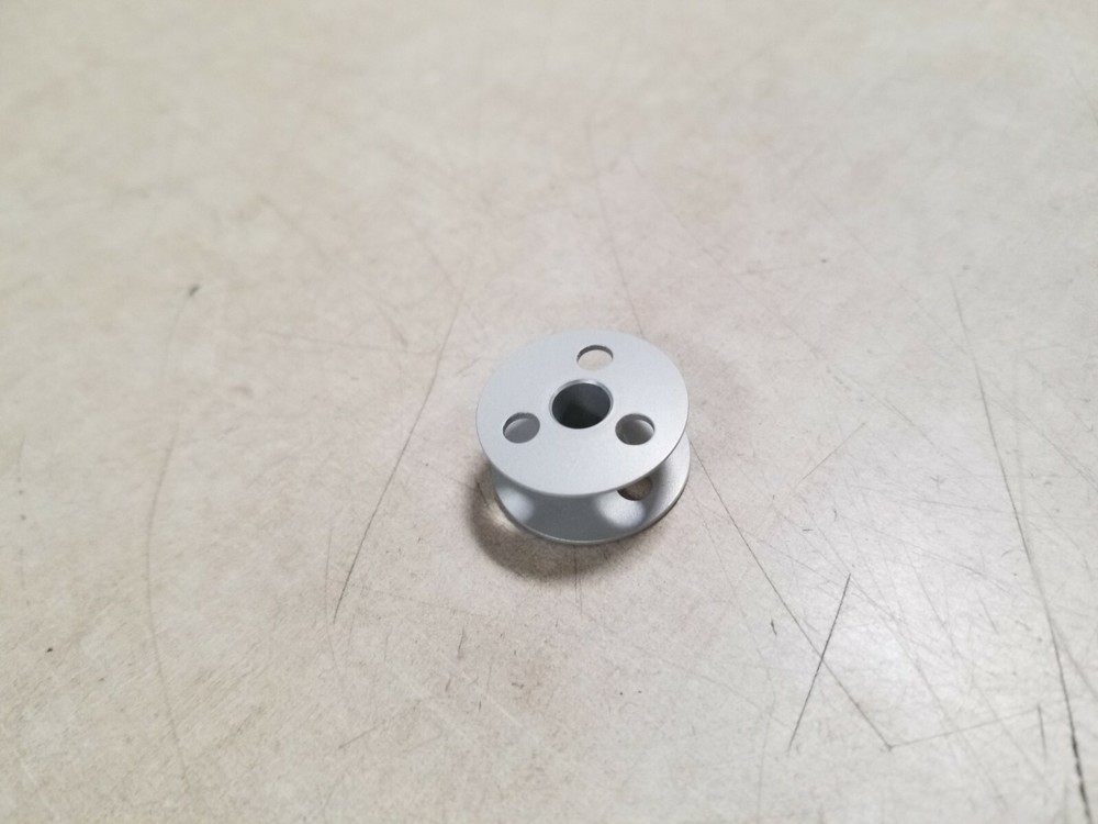 Mitsubishi Bobbin MN72A0123