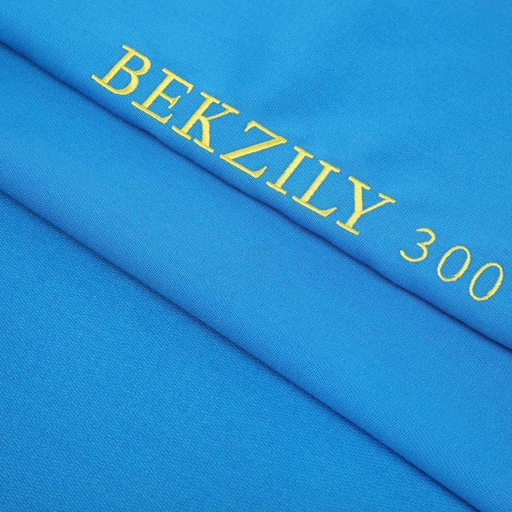 Durable Blue Pool Table Cloth Set 9 ft - Fast Rolling Smooth Surface Technology