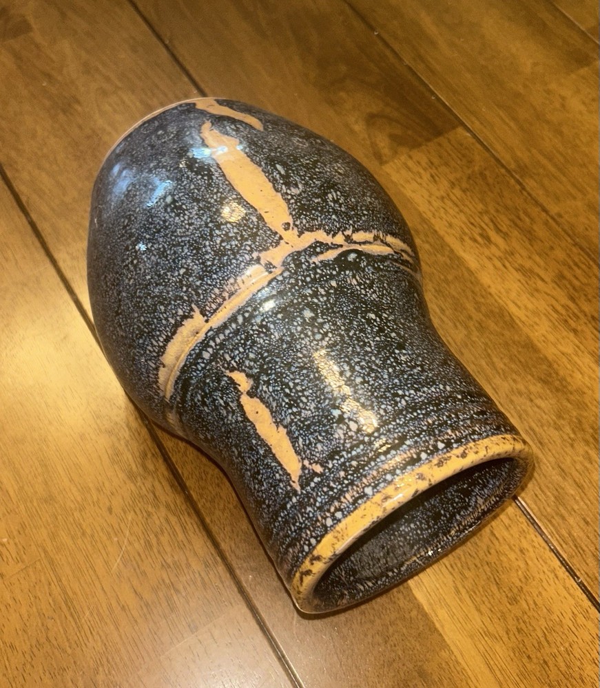 BLUE POTTERY BIRDHOUSE BIRD FEEDER