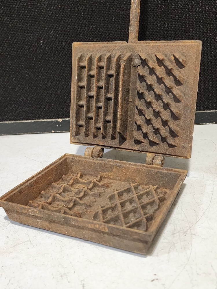 Antique Fireplace Waffle Maker 25" Blacksmith Forged Wrought Iron NICE PATTERNS