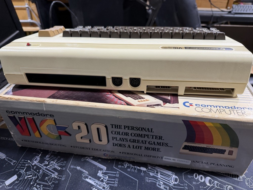 Vintage Commodore Vic 20 Computer w/power-supply and Original Box - (untested)