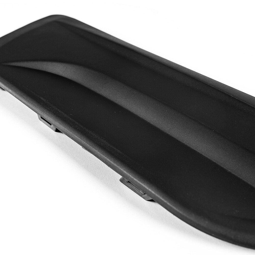 2 Pcs Left and Right Side Fog Light Cover Fit For 2013-2015 Chevrolet Malibu