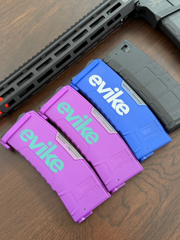 Matrix "Calico Jack" Airsoft AEG + 5 MAGAZINES