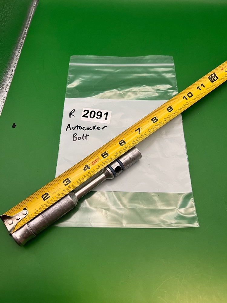 Autococker Bolt