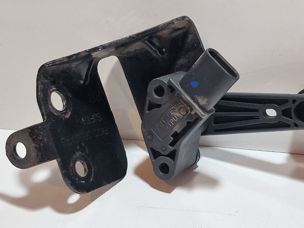 EVOQUE L551 DISCOVERY L550 E-PACE REAR RIGHT HEIGHT LEVEL SENSOR J9C3-3C097-AA