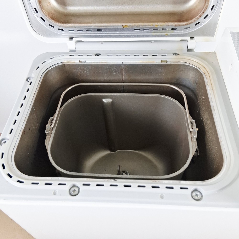 Panasonic SD-YD20 Automatic Bread Maker Machine Tested