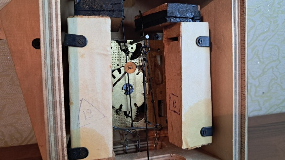 Vintage Mechanical cuckoo clock 1970-80s USSR