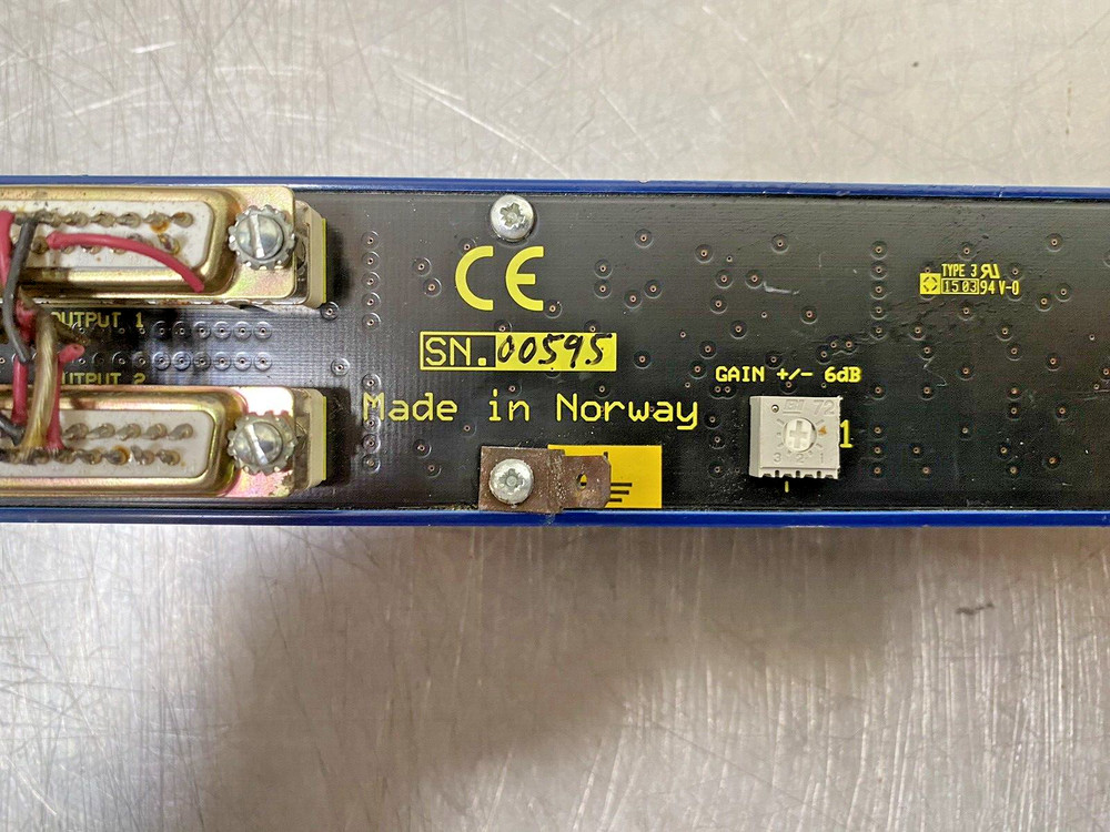 Network Conquer A0108DS Balanced 1 to 8 Dual Stereo Audio Distribution Amplifier