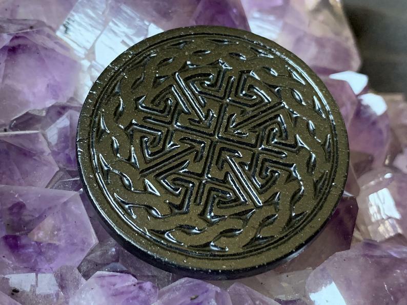 Orgonite® Celtic Cross Mini Disc - Orgone Generator® -EMF Shield -Black Shungite