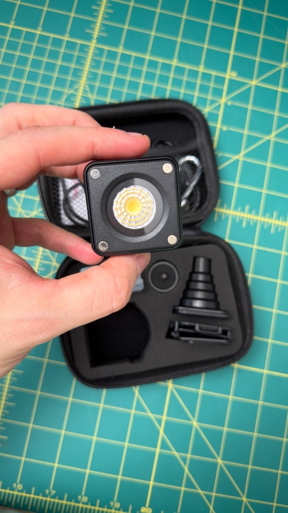 Ulanzi Cute Lite Mini LED Video Light Rechargeable Vlog Camera Light Kit + Case