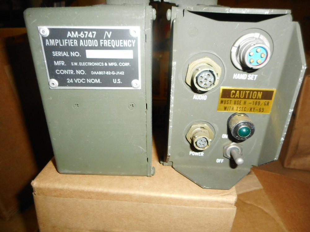 AM-6747/V AUDIO FREQUENCY AMPLIFIER LOUD SPEAKER 24VDC NOS