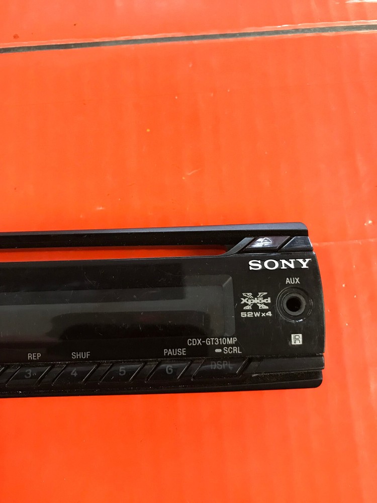 SONY CDX-GT310MP FACEPLATE