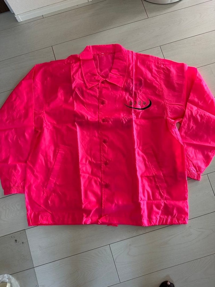 hide BEST PSYCHOMMUNITY STAFF jacket