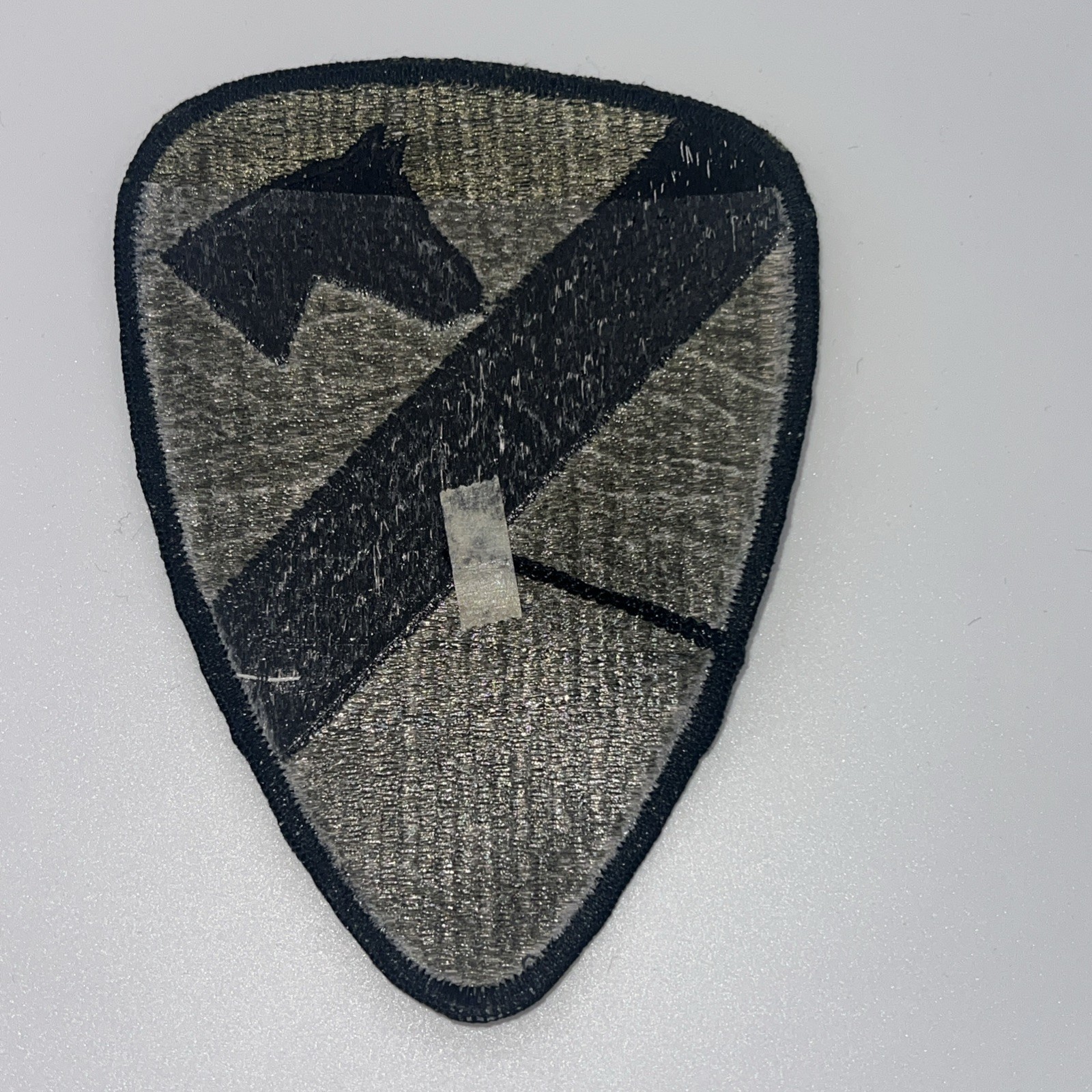 1st Cavalry Division Subdued U.S. Army Shoulder Patch Insignia