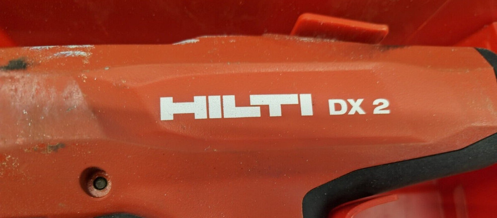 HILTI DX 2 POWER ACTUATED FASTENING TOOL