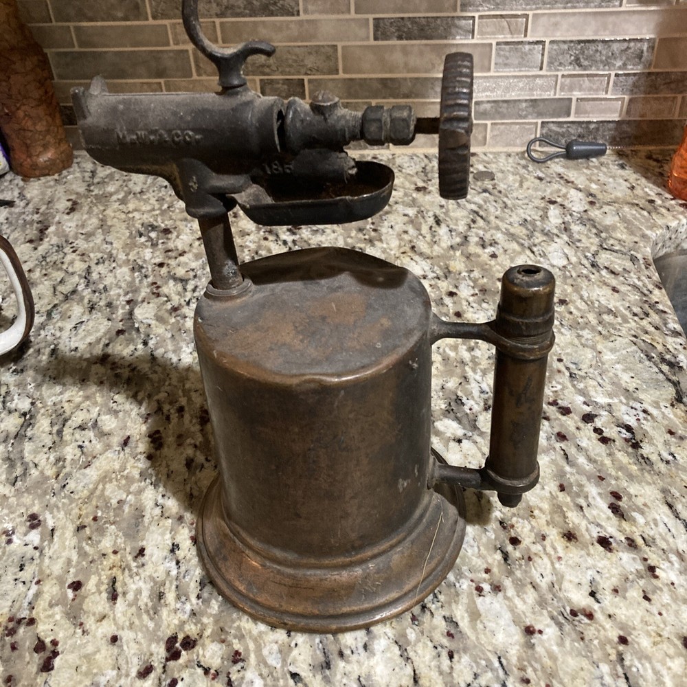 M.W. & co blowtorch 185 special