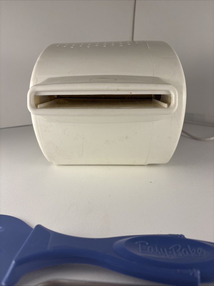 Easy Bake Oven