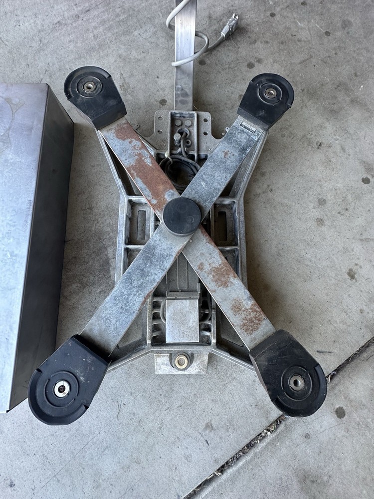 Cardinal Detecto 204S Scale Complete, 5000 Lbs, Read