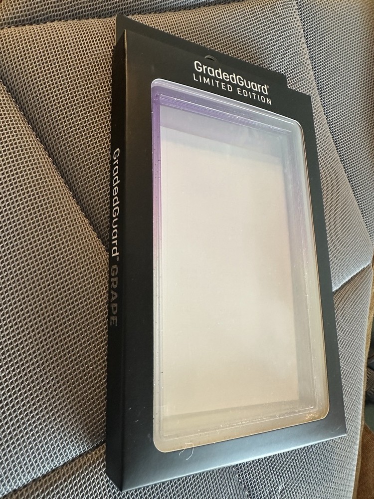 Gradedguard Grape BGS