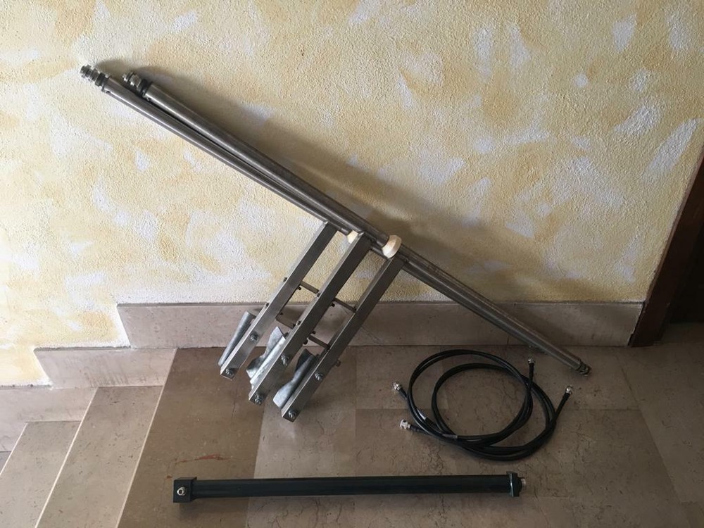 System Broadband FM Transmitting 2 Dipole type Kathrein Stainless Steel - 7db