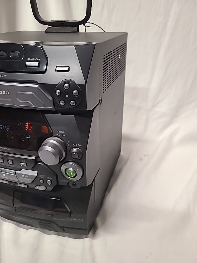 Panasonic SA-AK17 CD Stereo System ***READ DESCRIPTION***