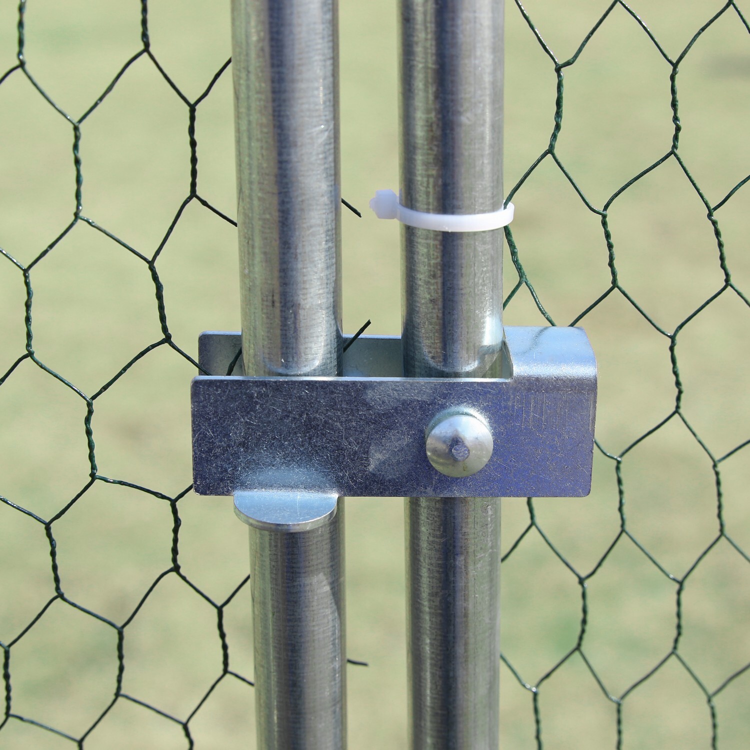 10x10ft Chicken Coop Run Cage Metal Hen House Playpen Enclosures w/Roosting Rack