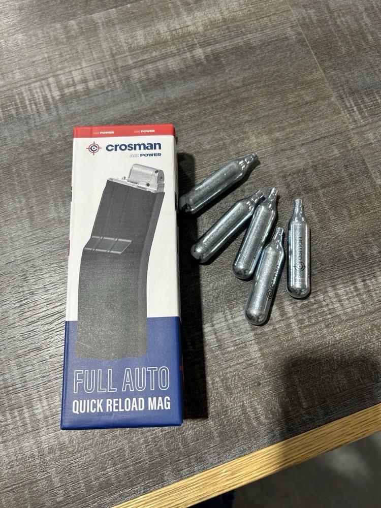 CROSMAN Full Auto Quick Reload Mag with 5 CO2 Cartridges