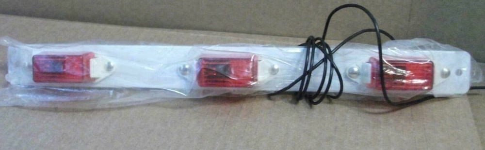 Optronics MC99RB Series - Rectangular Clearance Marker Lights, Red ~