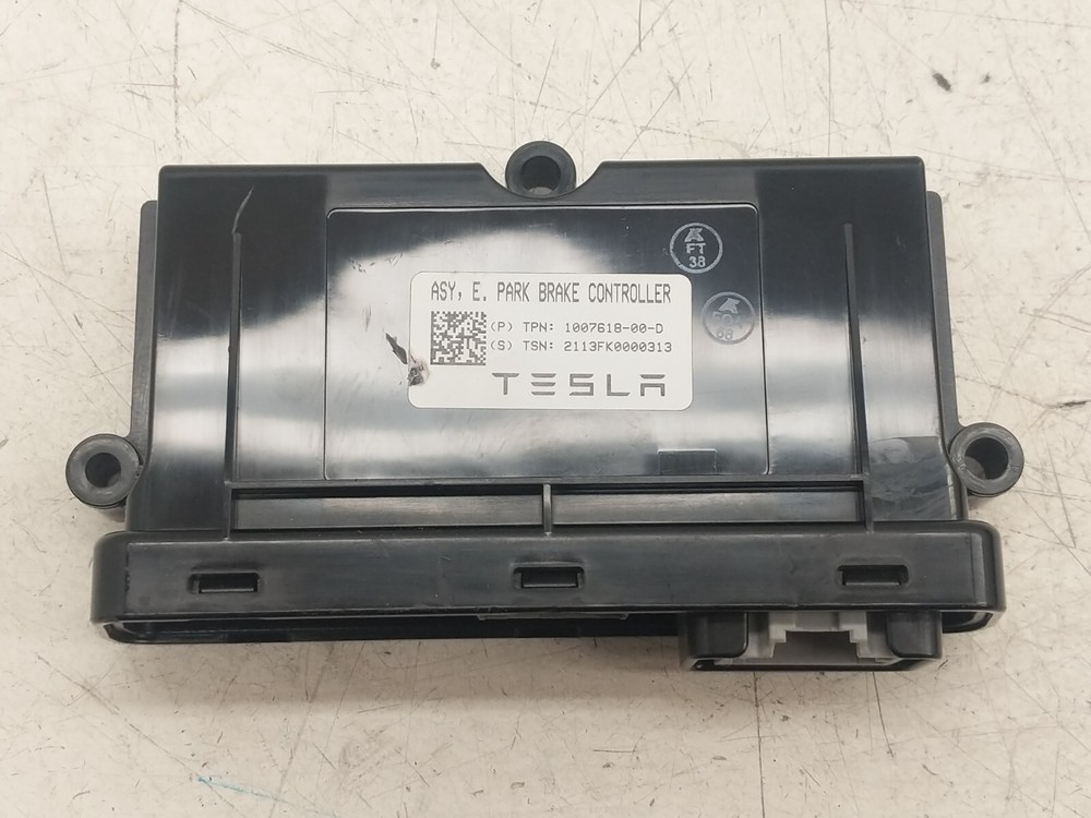 ⭕ 12-15 Tesla Model S Parking Brake Control Module ECU Controller 1007618-00-D