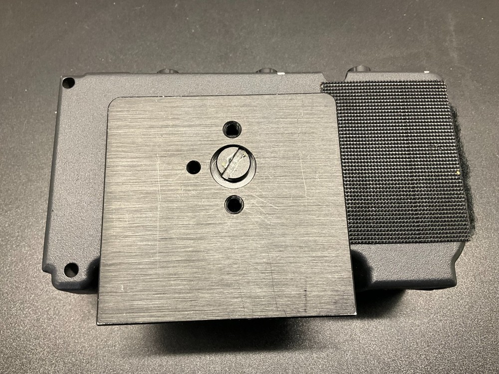 Beachtek DXA-SLR PRO HDSLR Audio Adapter