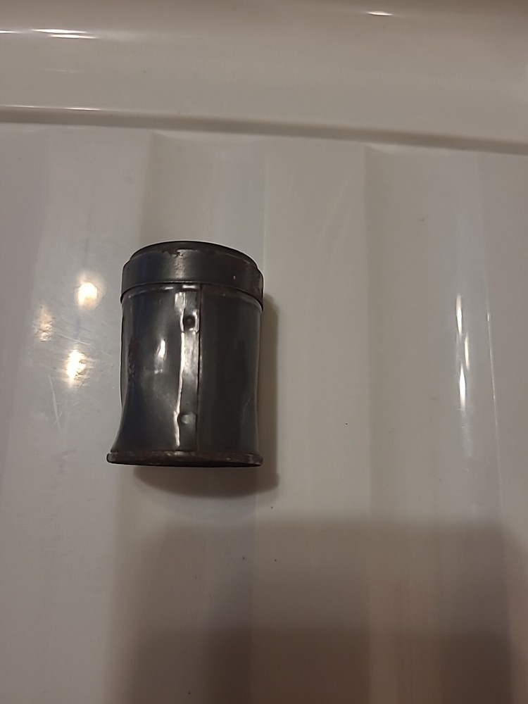 Vintage american empty snuff tin