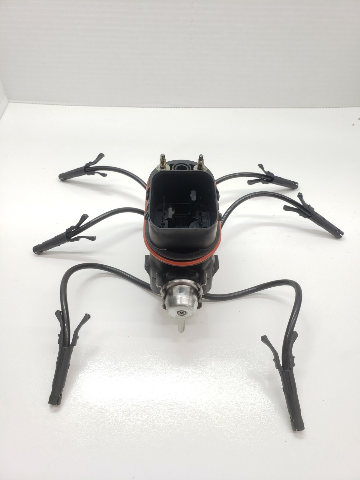 Central Port Fuel Injector Injection Spider for 96-05 GMC Chevy 4.3 Liter Engine