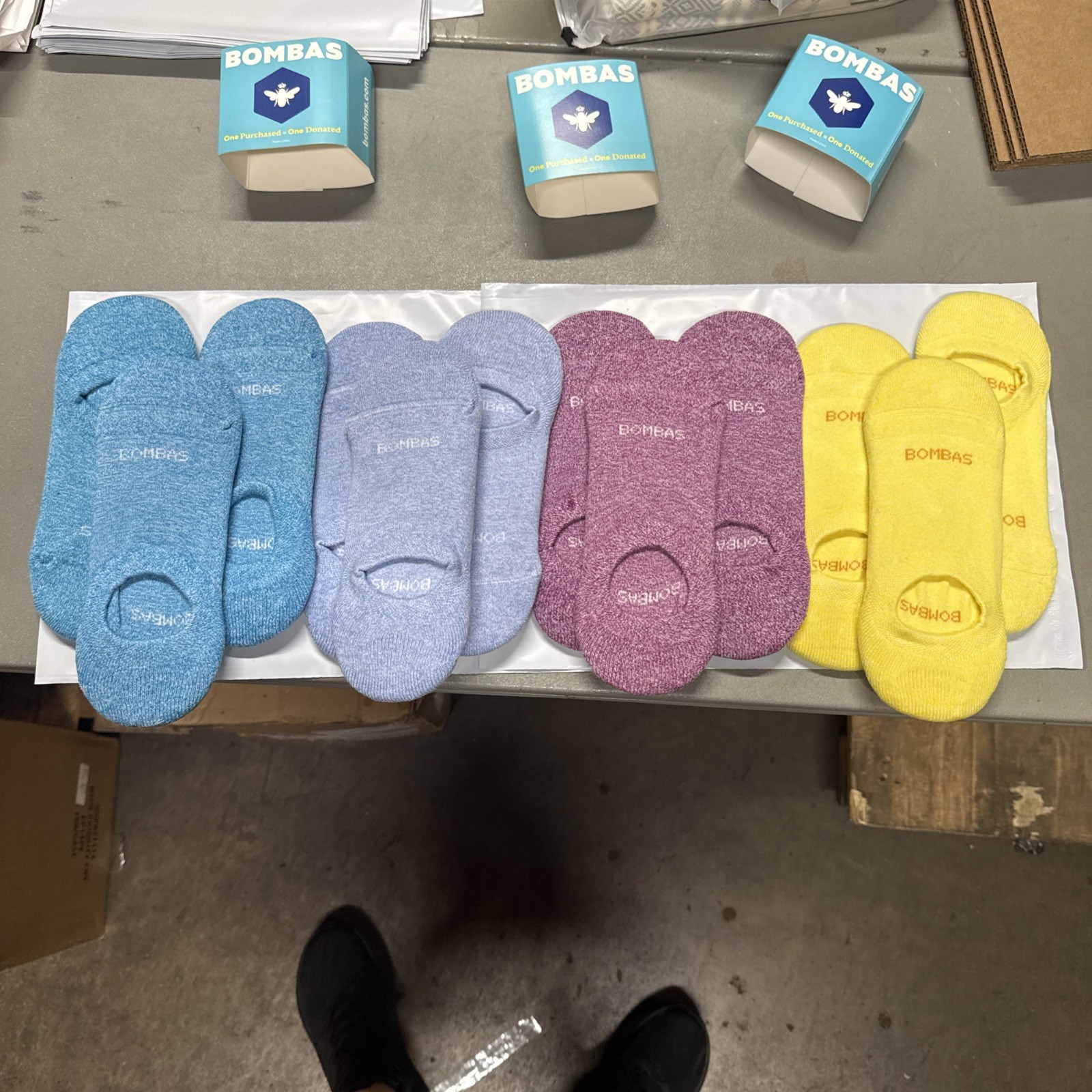 12Pack Bombas Women's Lightweight No Show Socks Mixed Bright Colors Size Medium