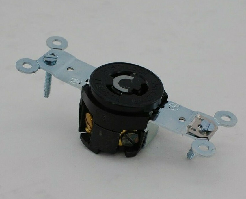 Hubbell 4760 Twist-Lock Single Receptacle