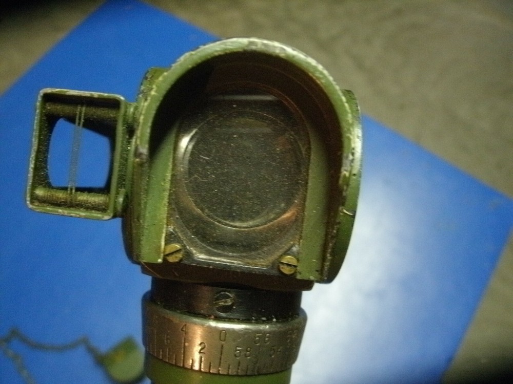 ARTILLERY SIGHT SCOPE W.W.II