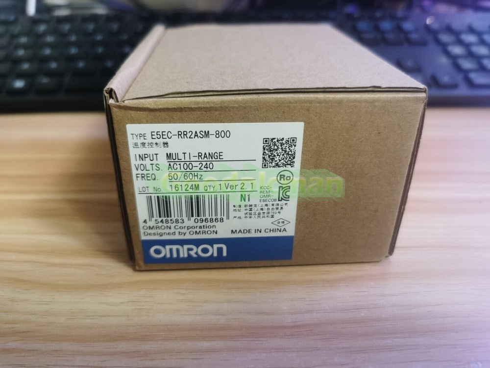 New Omron E5EC-RR2ASM-800 Temperature Controller 100-240VAC Free Ship