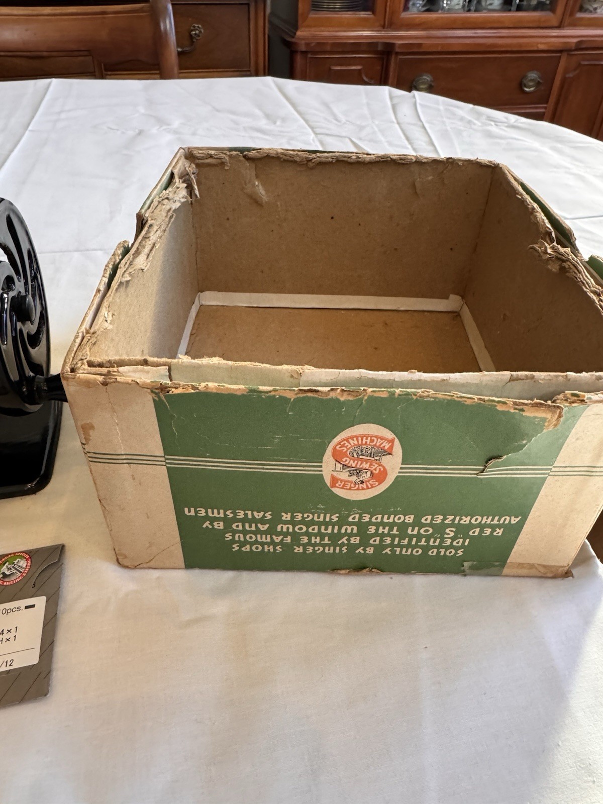 Singer Sewhandy Model 20 Child’s Sewing Machine with clamp & orig box