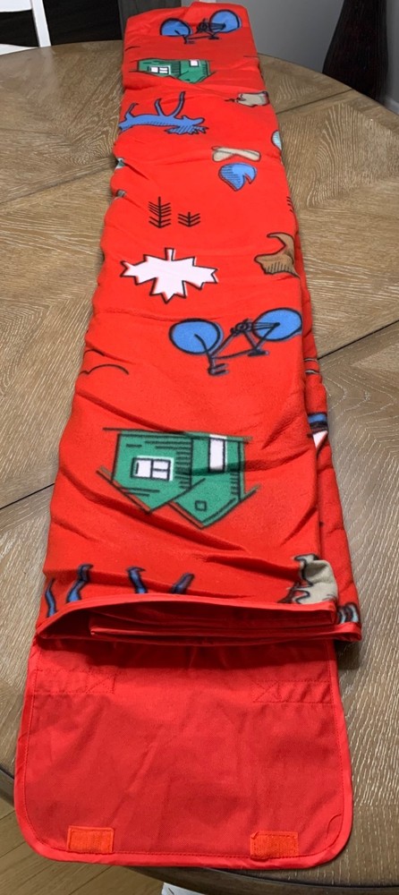 Indigo Red Great Canadian Roll Up Blanket