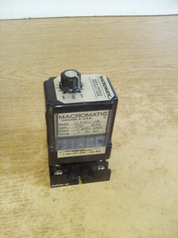 Macromatic SS-51623-10B Relay W/Socket 600434-8S