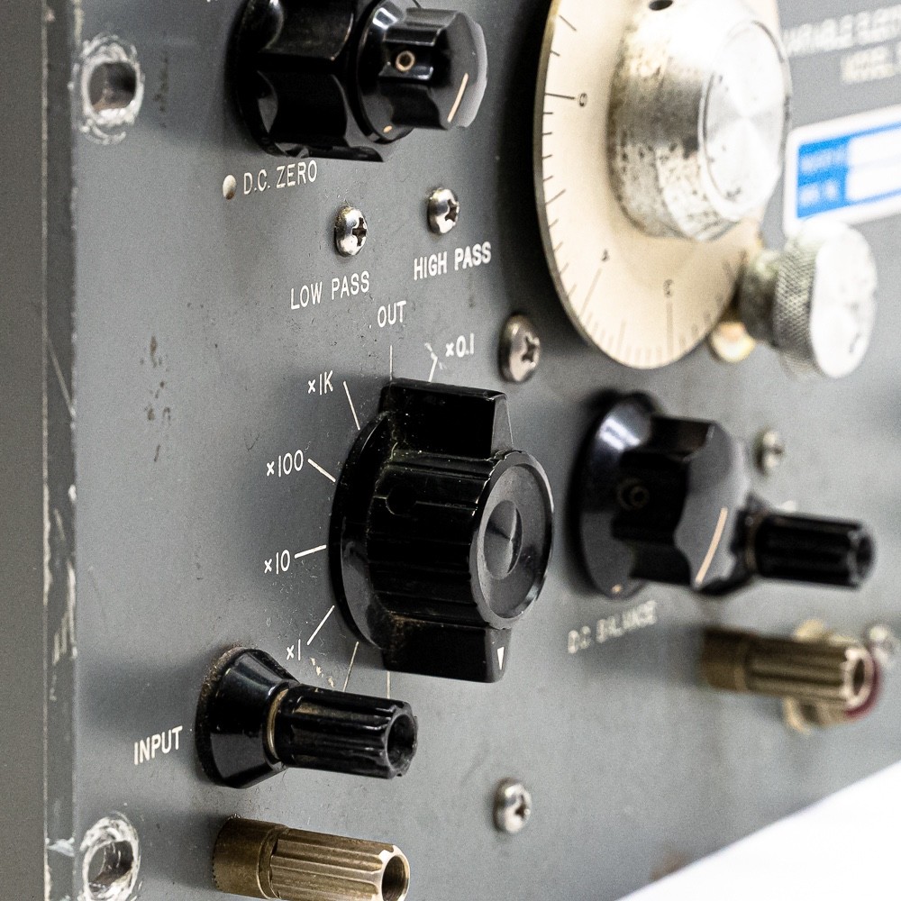 1960s Variable Electronic Filter Model 308A – Battleship Grey